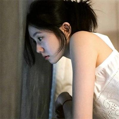 白色女孩